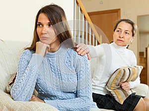 Mature mother asks for forgiveness from daughter