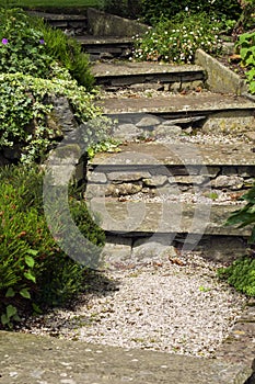 Garden path steps