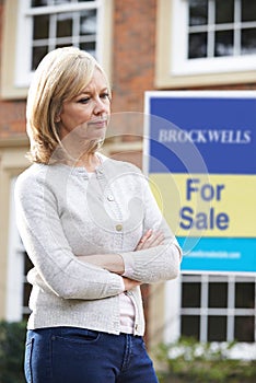 Mature Woman Forced To Sell Home Through Financial Problems