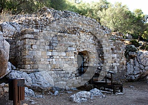 Mausoleo de la ciudad romana de Ocuri en Ubrique, provincia de CÃ¡diz, AndalucÃ­a, EspaÃ±a