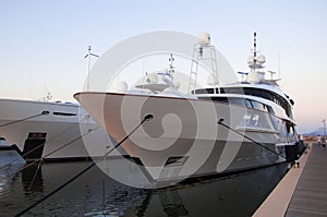 Maxi yacht photo