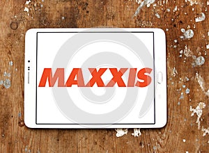 Maxxis Tire company logo