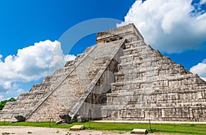 Mayan Pyramid El Castillo The Kukulkan Temple of Chichen Itza, in Yucatan, Mexico