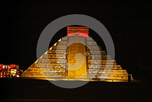 Mayan pyramid of Kukulcan El Castillo in Chichen Itza
