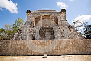 Mayan pyramid ruin in Chichen Itza