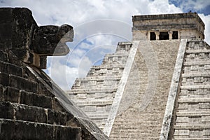 Mayan sculpture and pyramid