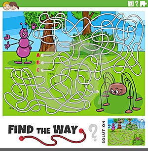 maze game with cartoon ant and spider characters