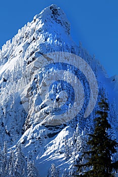 McClellan Butte Snow Mountain Peak, Snoqualme Pass Washington