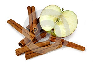 Mcintosh apples and cinnamon