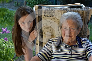 Me and grandma, girl surprises her great-grandma