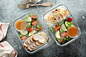 Meal prep containers with grilled chicken