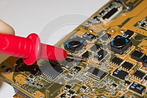 Measurement of voltage, current ampers and resistance of the electronic board