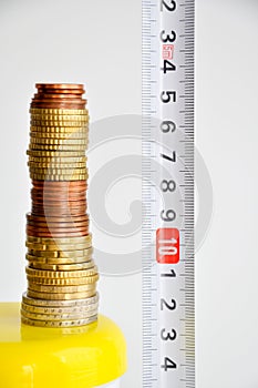 Measuring money growth