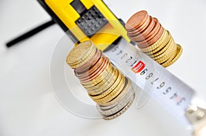 Measuring money growth