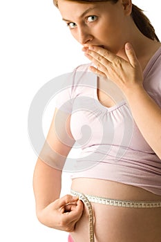 Measuring pregnant stomach