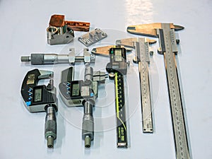 Measuring tool set Vernier Caliper and Digital Micrometer Precision measuring instruments are the equipment of specialists and