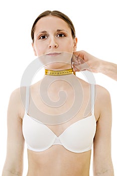 Measuring woman's neck length