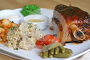 Meat end sauerkraut