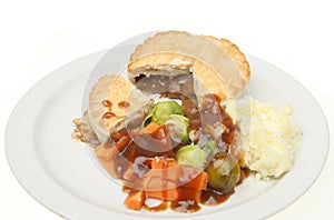 Meat pie and vegetables