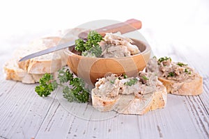 Meat spread and bread