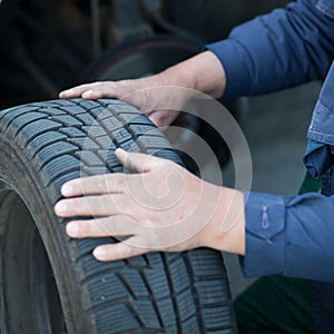 Mechanic changing a wheel