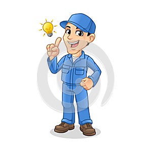 Mechanic Man Get an Idea with Light Bulb