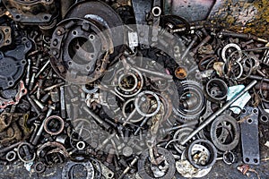 Mechanic parts in a workshop