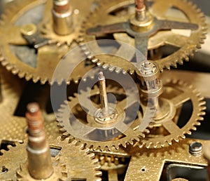 Mechanical clock gears