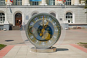 Mechanical watch in front of the University in Rostov on don