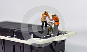 Mechanical workers in maintenance