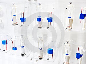 Mechanism of toilet flush cisterns