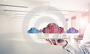 Mechanisms as symbol of wireless connection and interaction pres