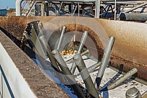 The mechanization of the production process of washing the sugar