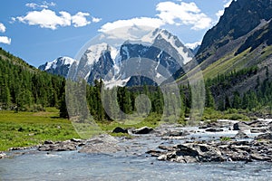 Mechta, Skazka and Krasavitsa