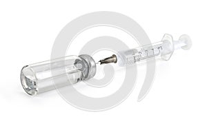 Medical ampoule and syringe