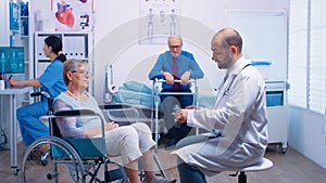 Medical consultation in recovery clinic