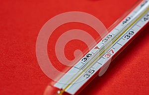 Medical mercury thermometer