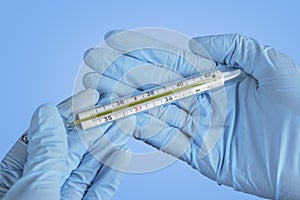 Medical mercury thermometer