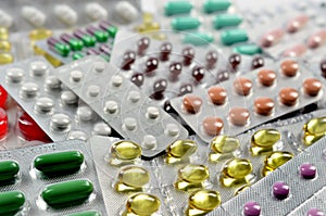 Medical tablets in vacuum plastic