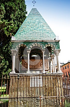 Medieval ark of Glossatory Tombe dei Glossatori, great masters of law, near basilica of San Francesco. Bologna, Italy