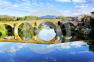 Puente La Reina photo