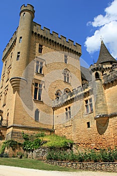 medieval castle - marquay - france