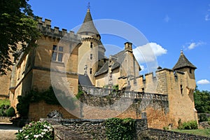 medieval castle - marquay - france