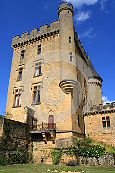 medieval castle - marquay - france