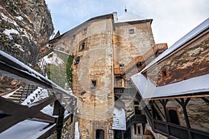Středověký Oravský hrad v zimní sezóně, Slovensko