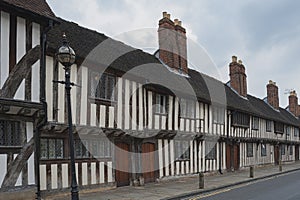 Medieval tudor Alms Houses from the 16th century, Chapel Street, Stratford upon Avon, Warwickshire, England UK