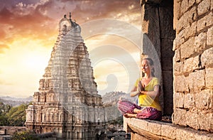 Meditation in India img