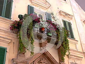 Mediterranean house facade with great floral decoration