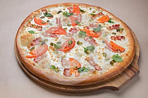 Mediterranean pizza