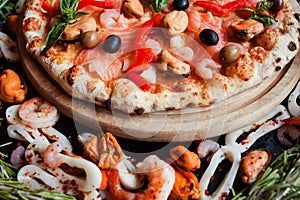 Mediterranean pizza seafood olive classical recipe